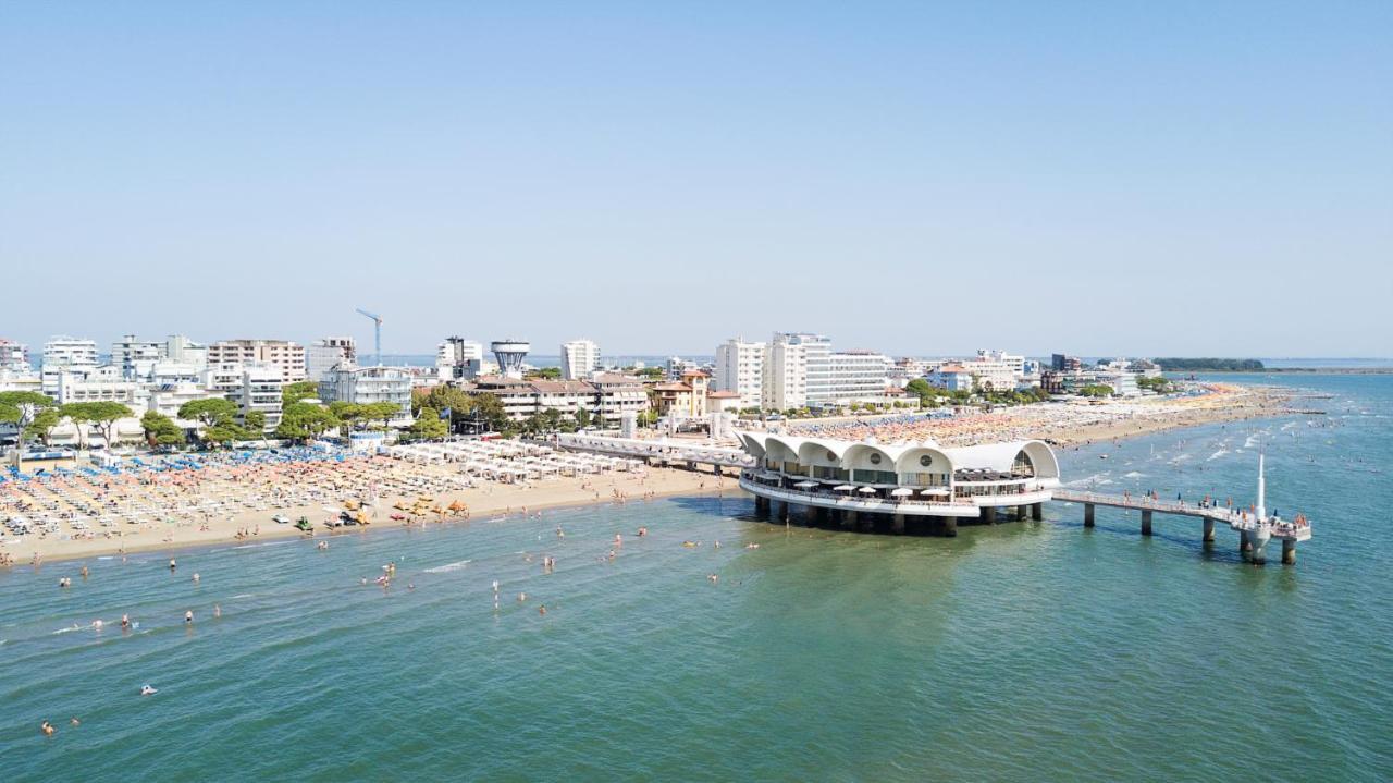 Villaggio Giove Lignano Sabbiadoro Exteriör bild